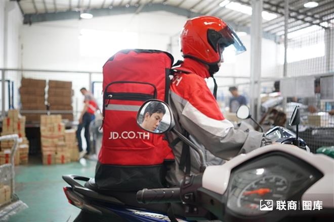 ���|����