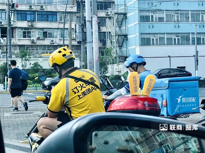 ���u_�����